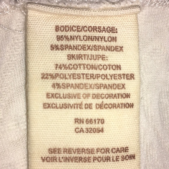 FREE PEOPLE NO SLEEVE TOP WITH LOTS OF LACE & LOVE - Picture 6 of 7